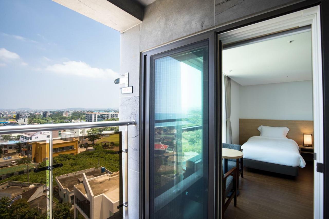 Lemain Hotel Чеджудо Экстерьер фото